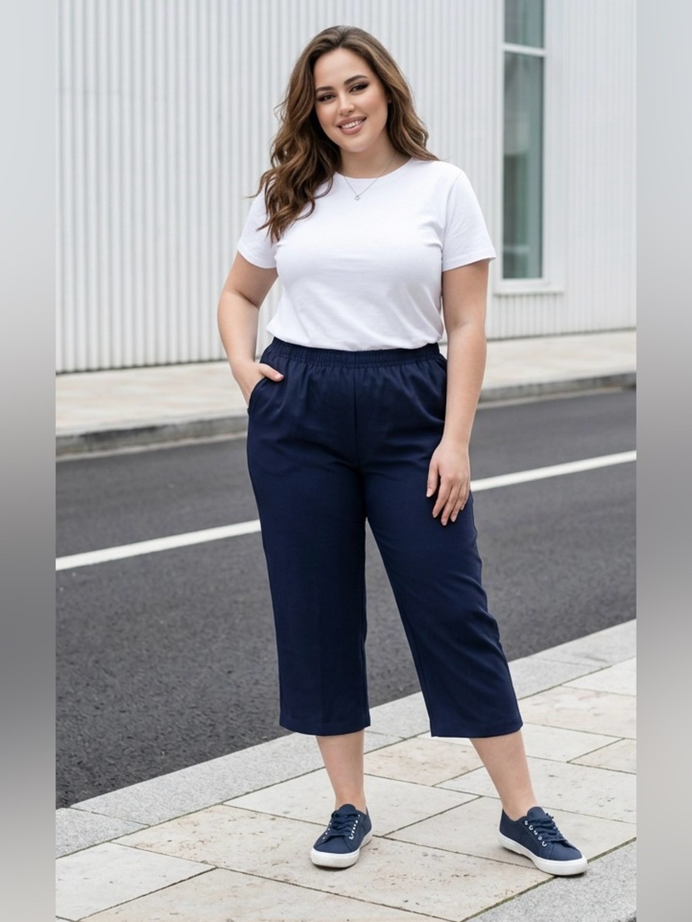 Alia Lightweight Microfiber Pull-On Capri Pant Elastic Waist Navy Blue SZ 16 EUC